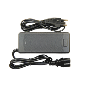 Автоматическое зарядное устройство для литий ионных АКБ на 12v с током заряда 5А Автоматическое зарядное устройство для литий ионных АКБ на 12v с током заряда 5А